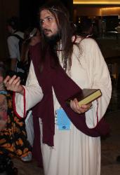 I found Jesus at dragoncon!